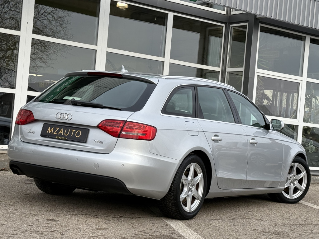 AUDI A4 “AMBIENTE”