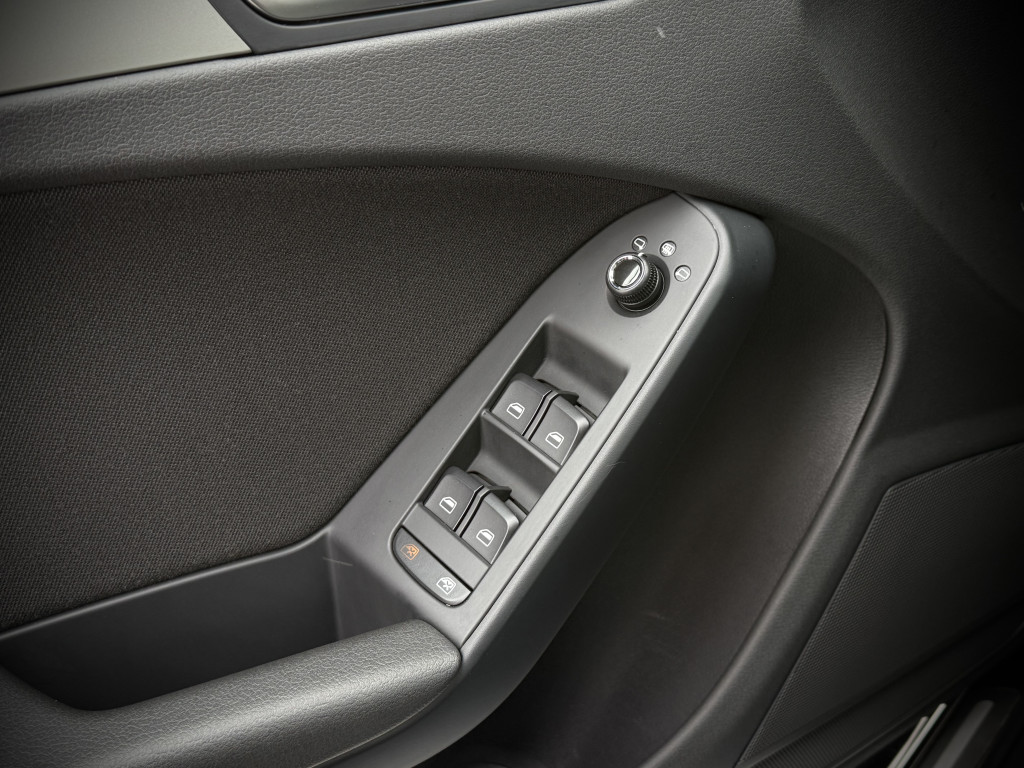 AUDI A4 “AMBIENTE”