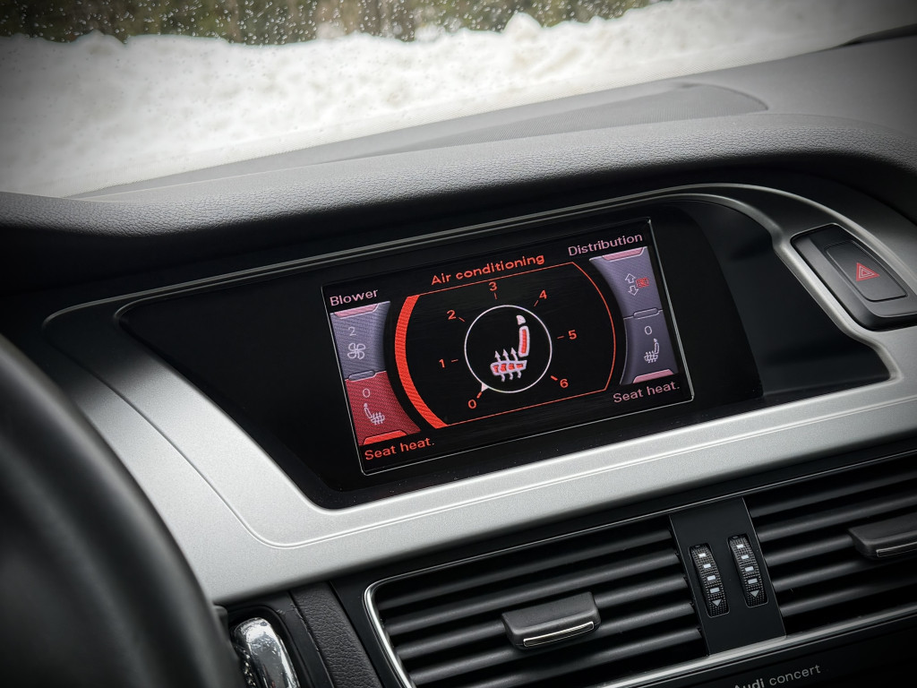 AUDI A4 “AMBIENTE”