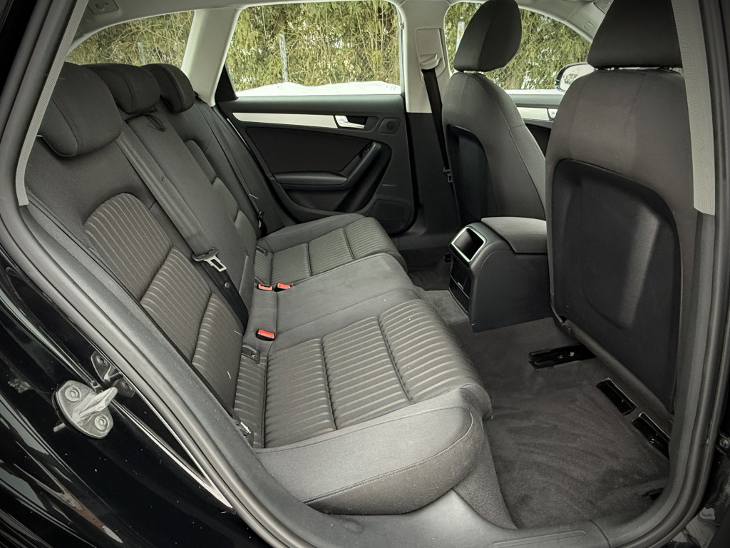 AUDI A4 “AMBIENTE”