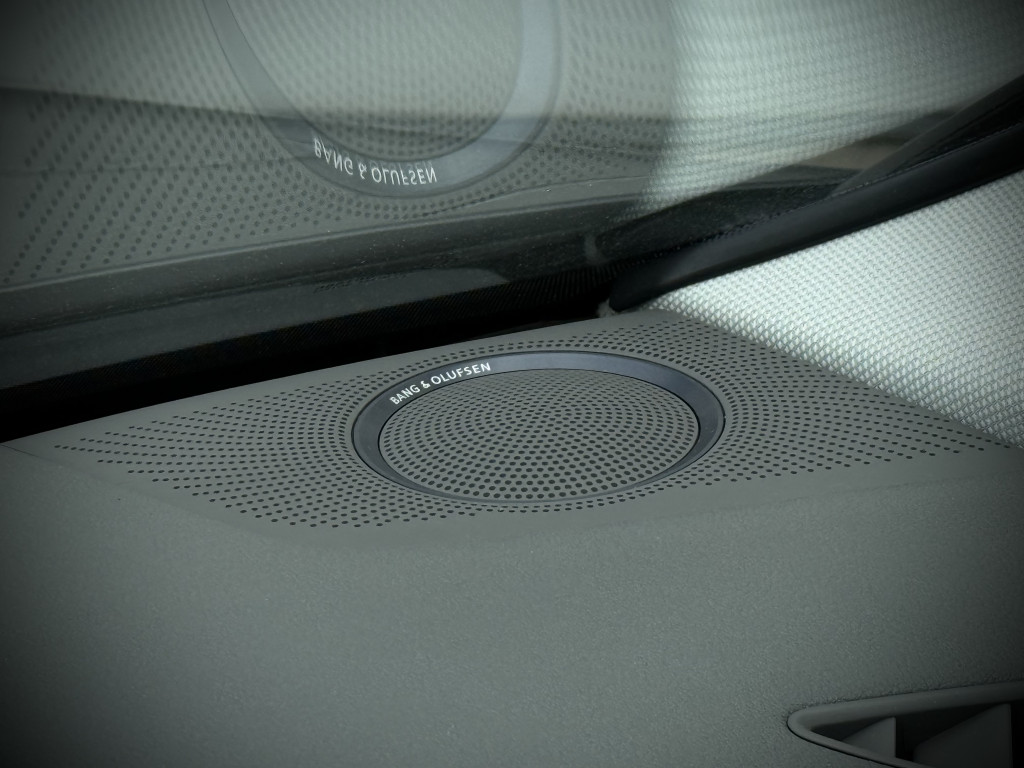 AUDI A4 ''ATTRACTION'' AUDI A4 ''ATTRACTION''