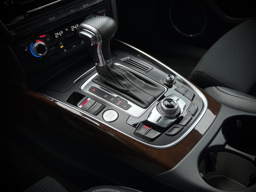 AUDI Q5 S-LINE “QUATTRO”