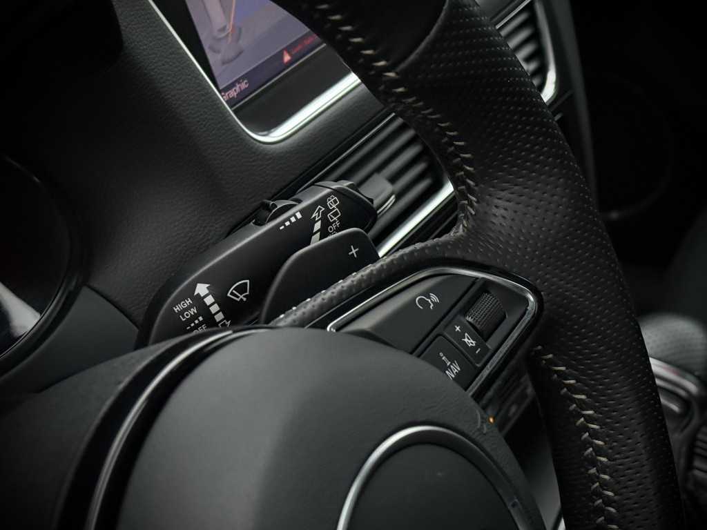 AUDI Q5 S-LINE “QUATTRO”