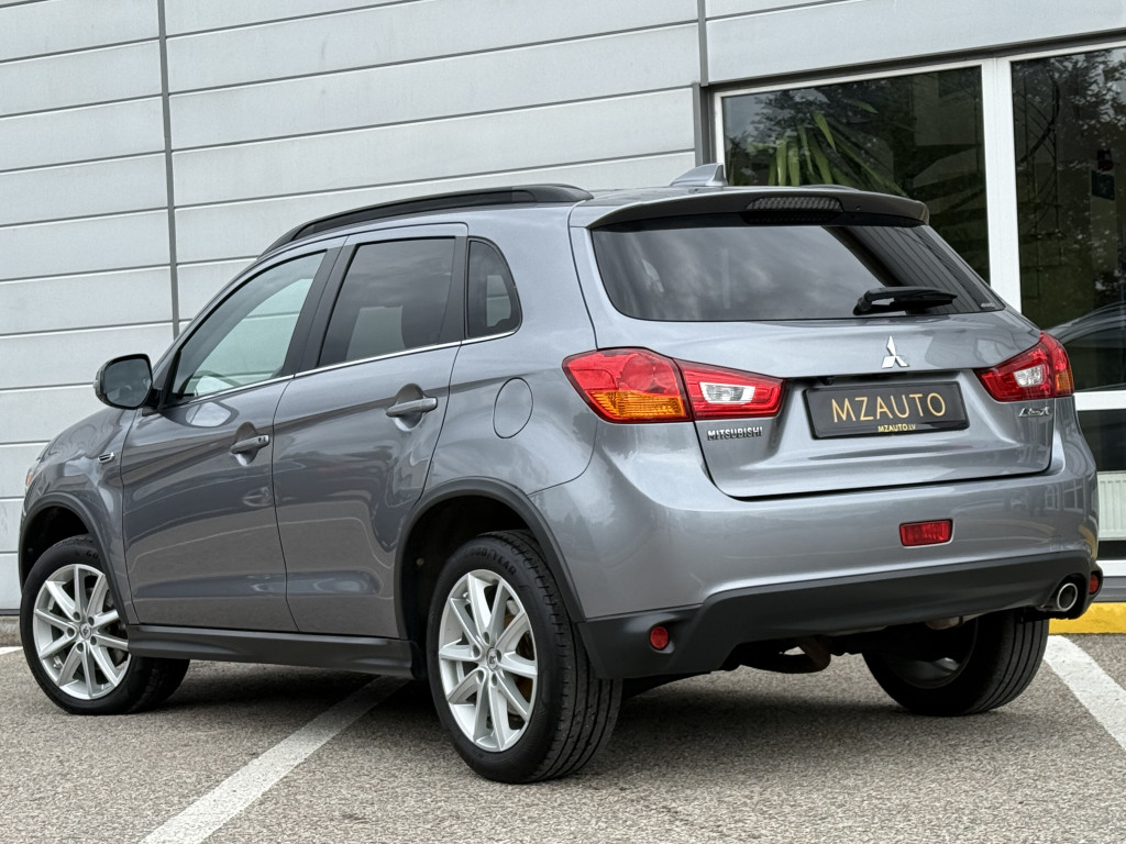 MITSUBISHI ASX 4WD