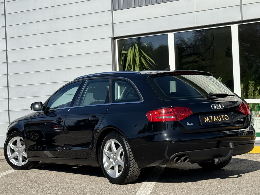 AUDI A4 ''AMBITION'' AUDI A4 ''AMBITION''