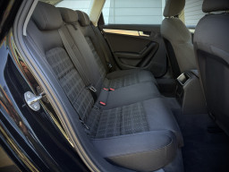 AUDI A4 ''AMBITION'' AUDI A4 ''AMBITION''
