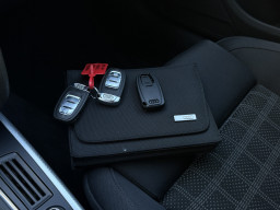 AUDI A4 ''AMBITION'' AUDI A4 ''AMBITION''