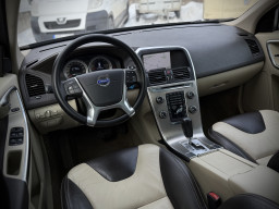 VOLVO XC60 AWD