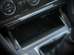 VW GOLF ''HIGHLINE'' VW GOLF ''HIGHLINE''