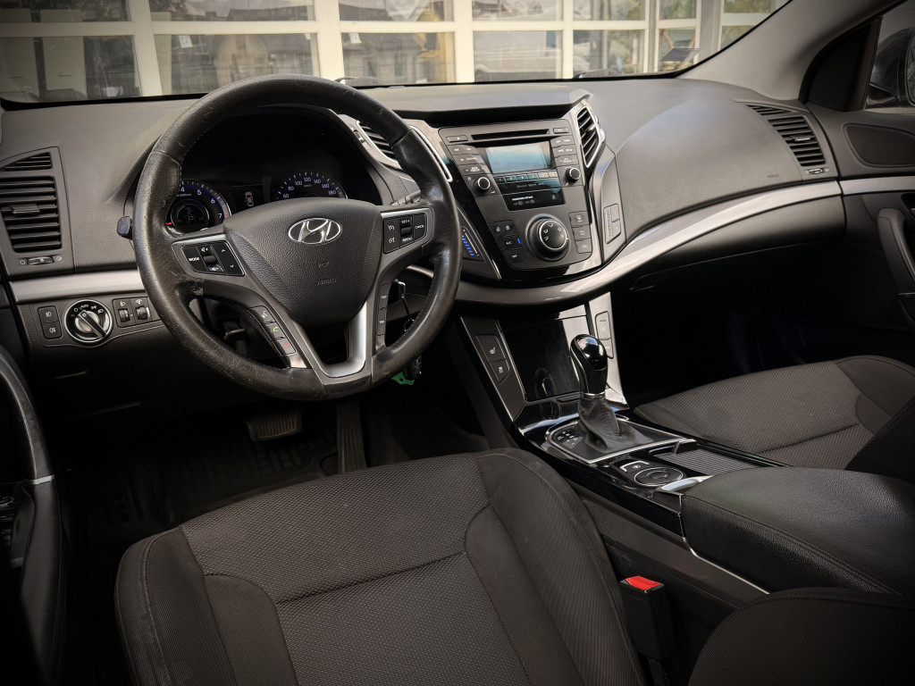 HYUNDAI I40 HYUNDAI I40
