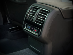 VW PASSAT ''HIGHLINE'' VW PASSAT ''HIGHLINE''