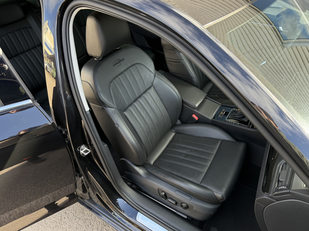 ŠKODA SUPERB L&K 4X4 ŠKODA SUPERB L&K 4X4