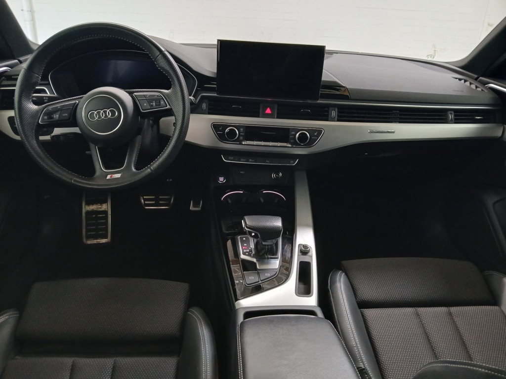 AUDI A4 S-LINE QUATTRO AUDI A4 S-LINE QUATTRO