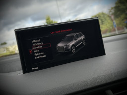 AUDI Q7 QUATTRO