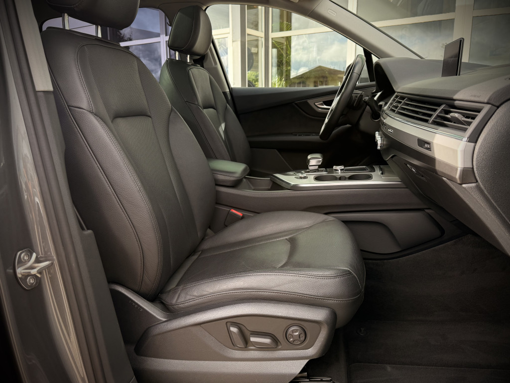 AUDI Q7 QUATTRO