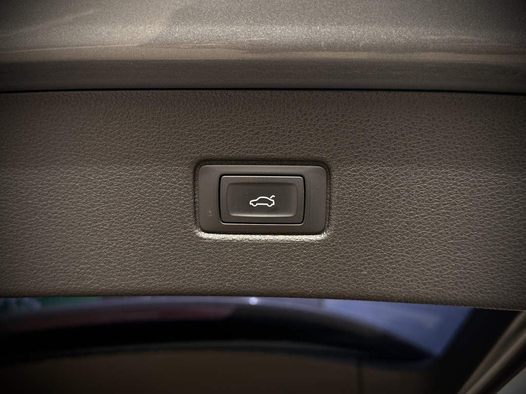 AUDI Q7 QUATTRO