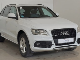 AUDI Q5 S-LINE QUATTRO AUDI Q5 S-LINE QUATTRO