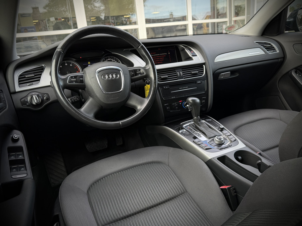 AUDI A4 QUATTRO
