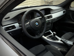 BMW 320D M-SPORTSPAKET BMW 320D M-SPORTSPAKET