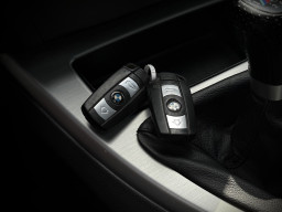 BMW 320D M-SPORTSPAKET BMW 320D M-SPORTSPAKET