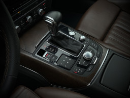 AUDI A6 QUATTRO BI-TURBO AUDI A6 QUATTRO BI-TURBO