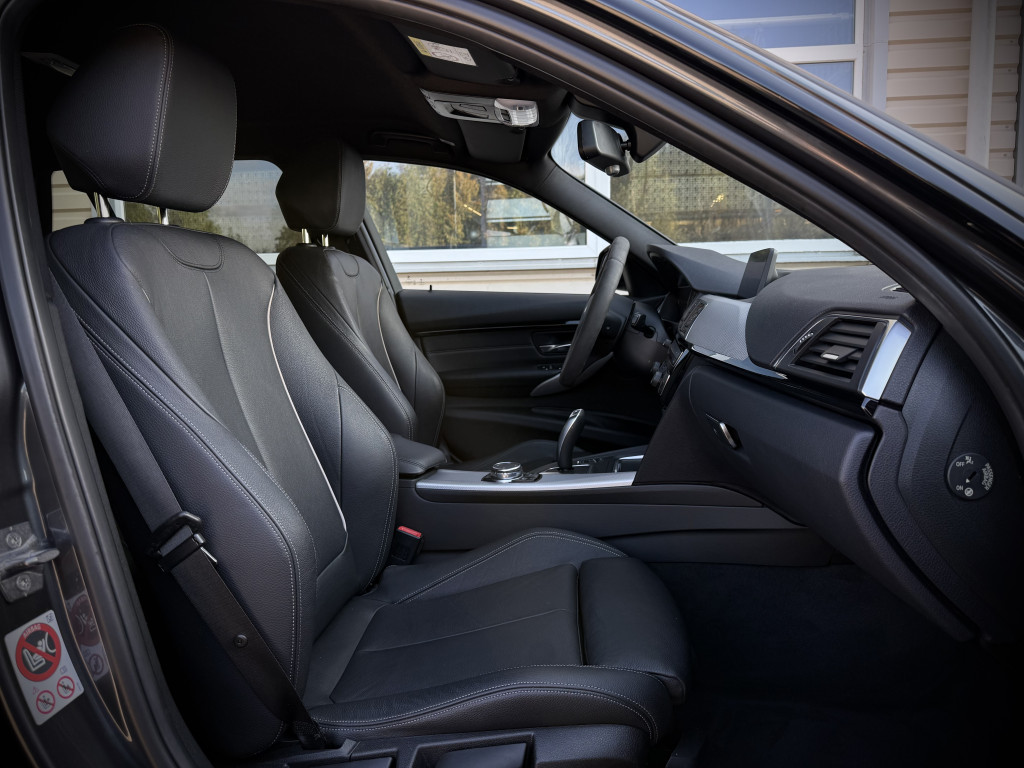 BMW 320D X-DRIVE M-SPORTSPAKET