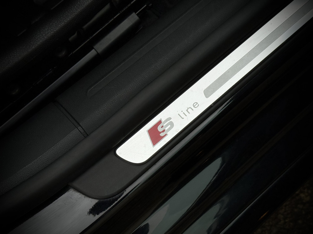 AUDI A5 S-LINE QUATTRO