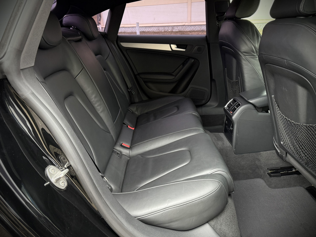 AUDI A5 S-LINE QUATTRO