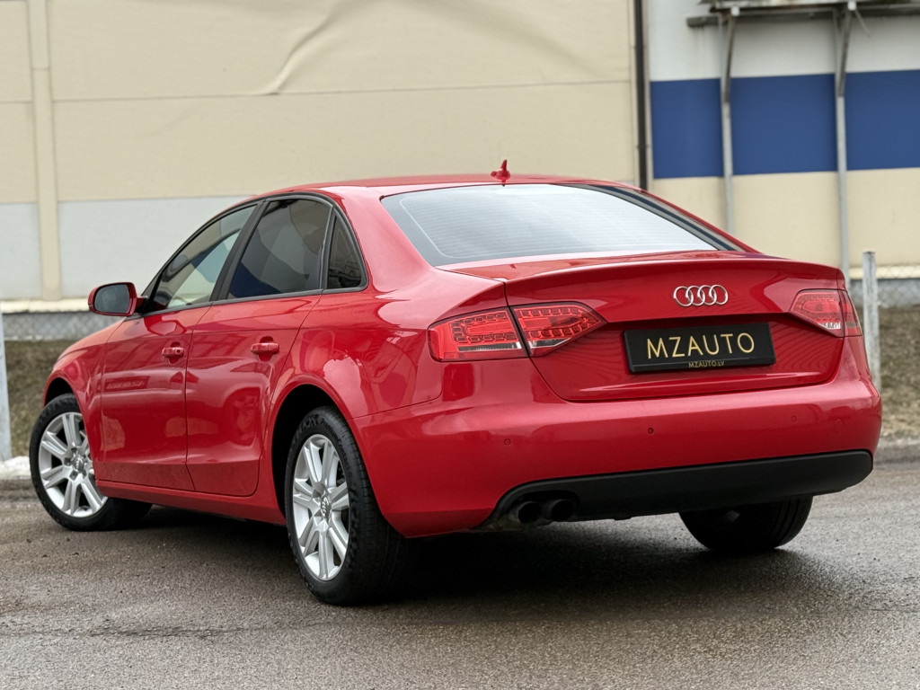 AUDI A4 “AMBIENTE”