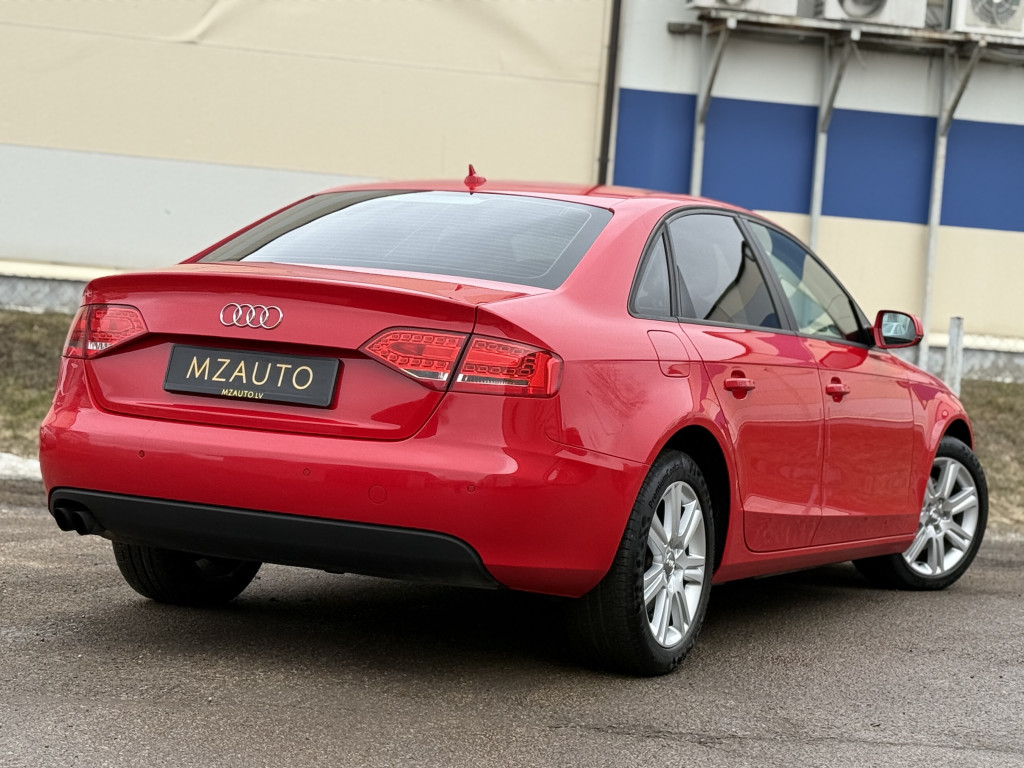 AUDI A4 “AMBIENTE”