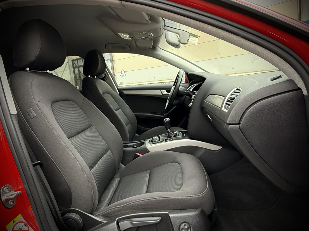 AUDI A4 “AMBIENTE”