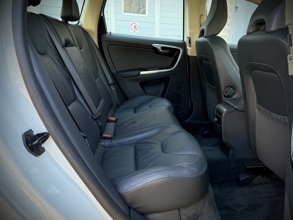 VOLVO XC60 AWD ''SUMMUM''