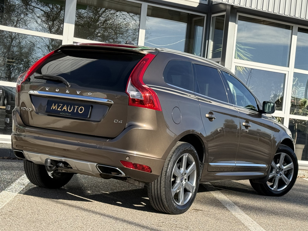 VOLVO XC60 D4 “EXCLUSIVE”