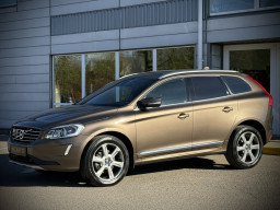 VOLVO XC60 D4 “EXCLUSIVE”