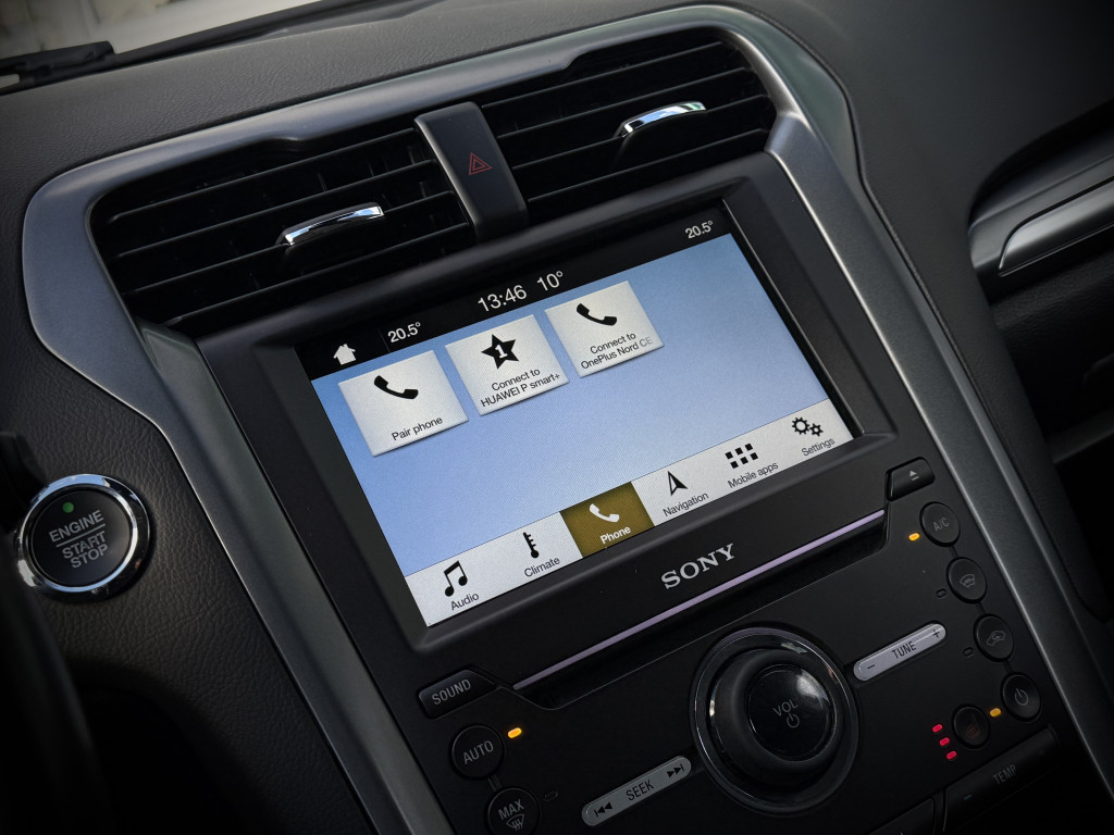 FORD MONDEO “TITANIUM”