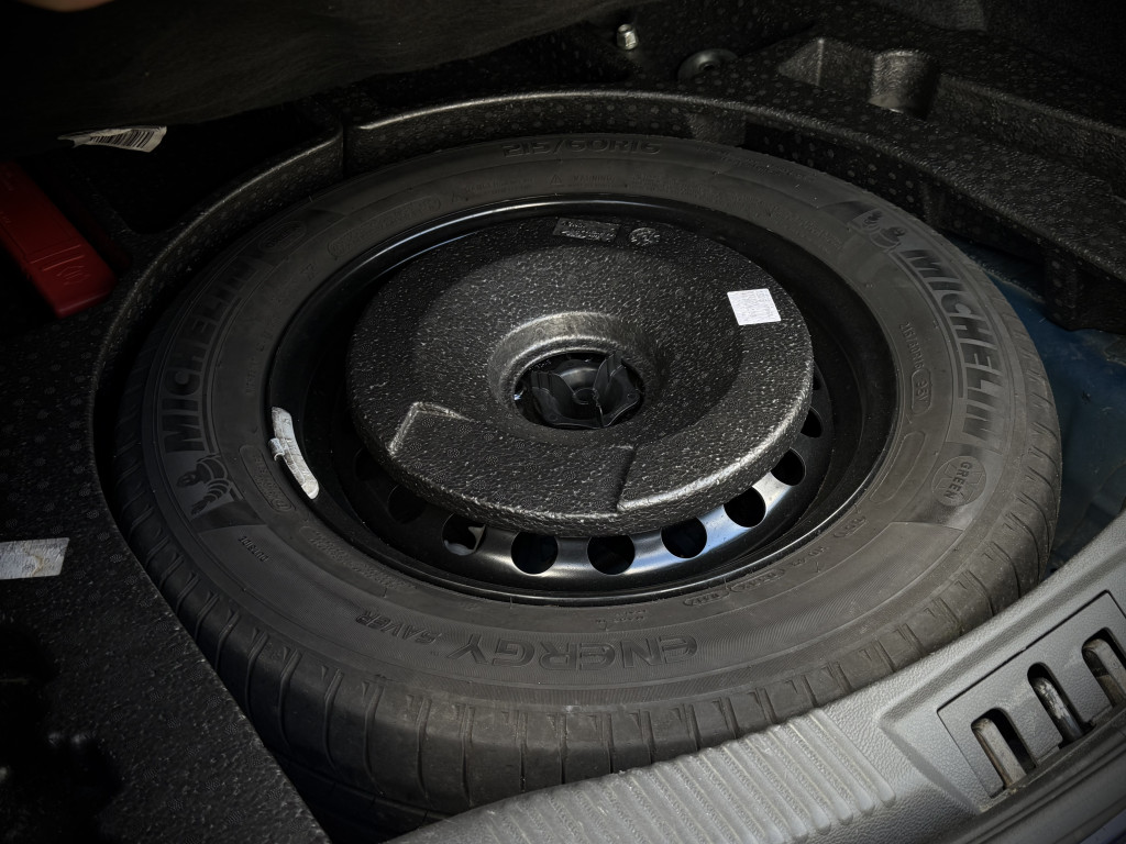 FORD MONDEO “TITANIUM”