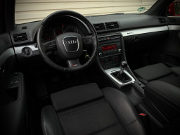 AUDI A4 S-LINE QUATTRO AUDI A4 S-LINE QUATTRO