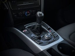 AUDI A4 ''ATTRACTION'' AUDI A4 ''ATTRACTION''