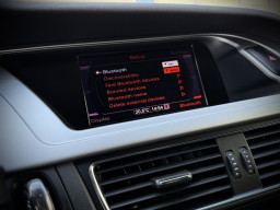 AUDI A4 ''ATTRACTION'' AUDI A4 ''ATTRACTION''