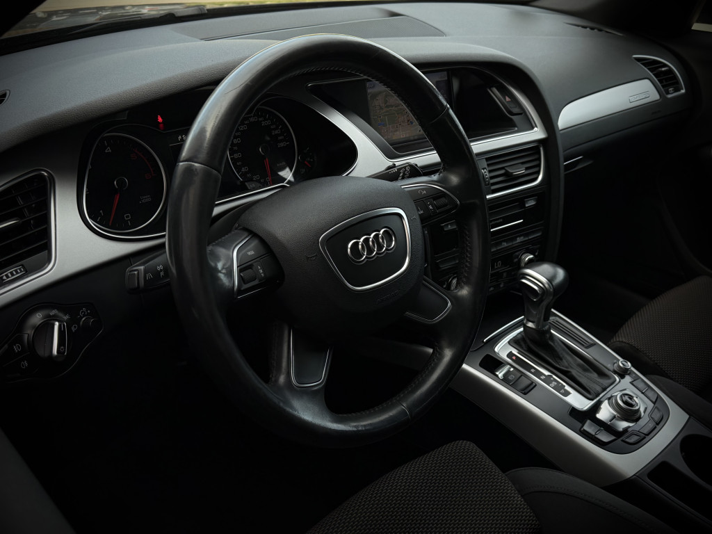 AUDI A4 ALLROAD QUATTRO AUDI A4 ALLROAD QUATTRO