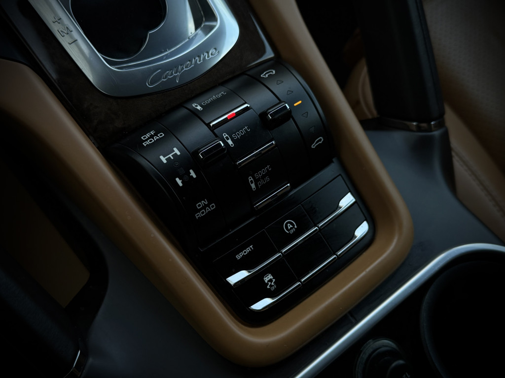 PORSCHE CAYENNE DIESEL