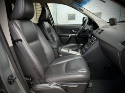 VOLVO XC90 AWD “SUMMUM” VOLVO XC90 AWD “SUMMUM”