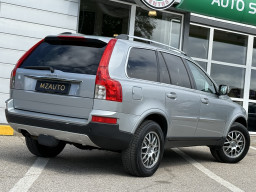 VOLVO XC90 AWD “SUMMUM” VOLVO XC90 AWD “SUMMUM”