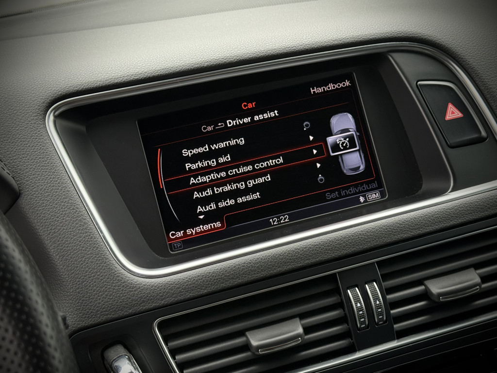 AUDI Q5 S-LINE QUATTRO