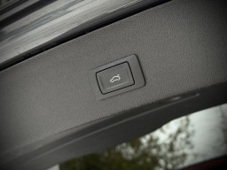 AUDI Q5 S-LINE QUATTRO