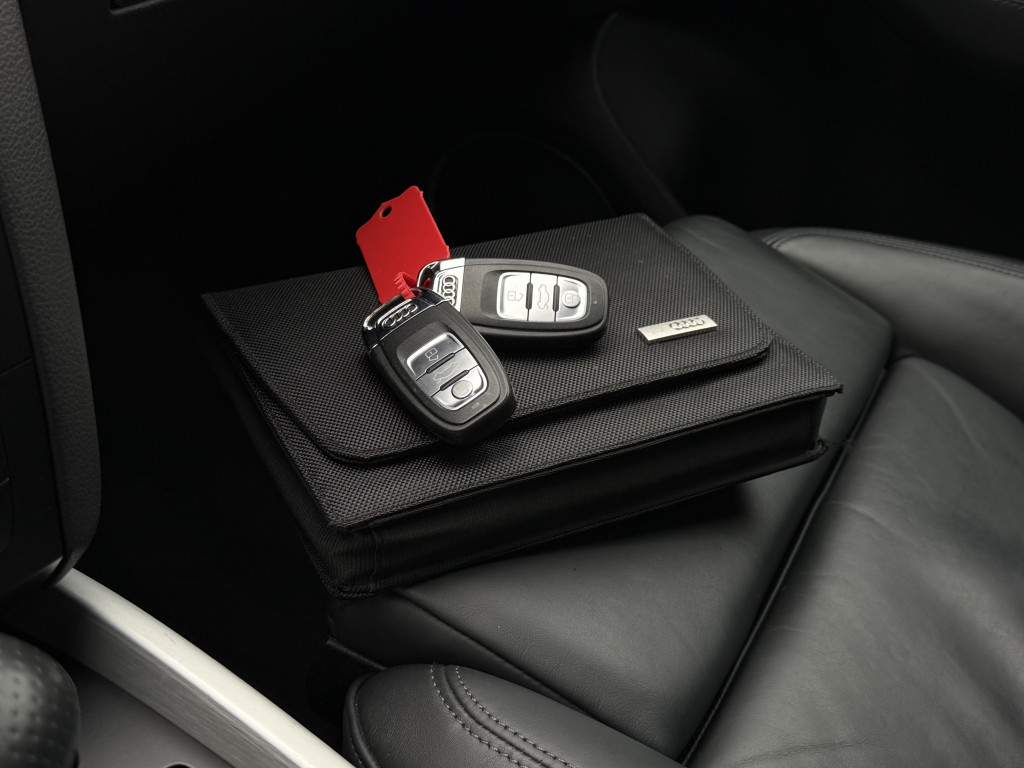 AUDI Q5 S-LINE QUATTRO