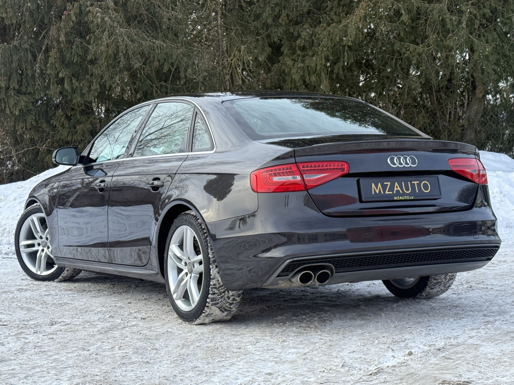 AUDI A4 S-LINE