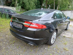JAGUAR XF “R-SPORT” JAGUAR XF “R-SPORT”