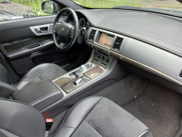 JAGUAR XF “R-SPORT” JAGUAR XF “R-SPORT”