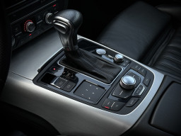 AUDI A6 S-LINE QUATTRO AUDI A6 S-LINE QUATTRO
